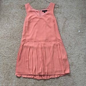 Banana Republic Coral Pink Pleated Dress Sz 0